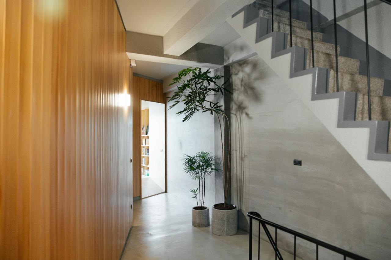 J Youai House 珍友愛 景觀包棟民宿 Тайнань Экстерьер фото